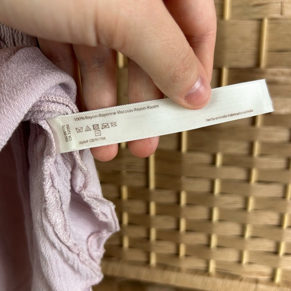 Free People Intimately Lost Girl Smocked Shorts- Lilac- Size Small - Picture 9 of 9